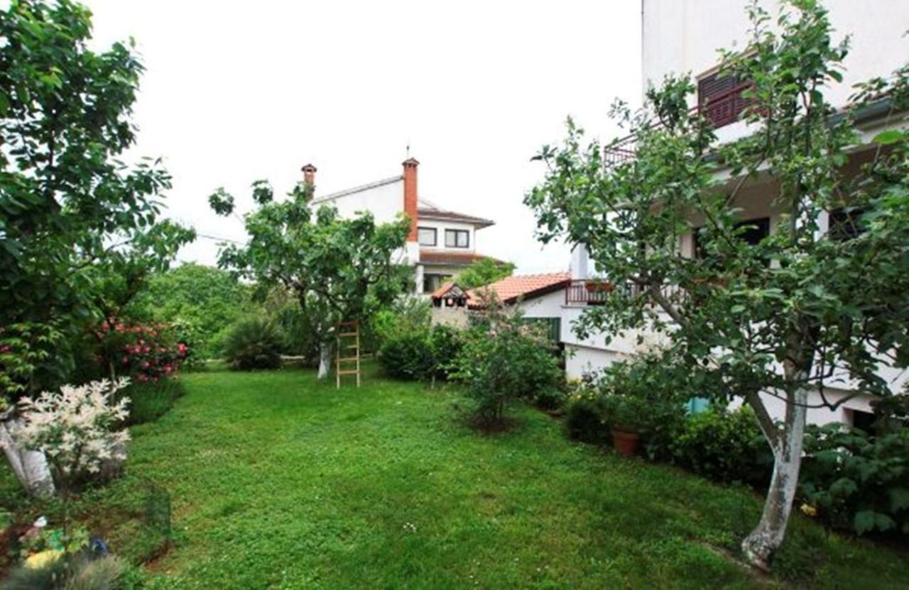 Villa Vrancic 로비니 외부 사진